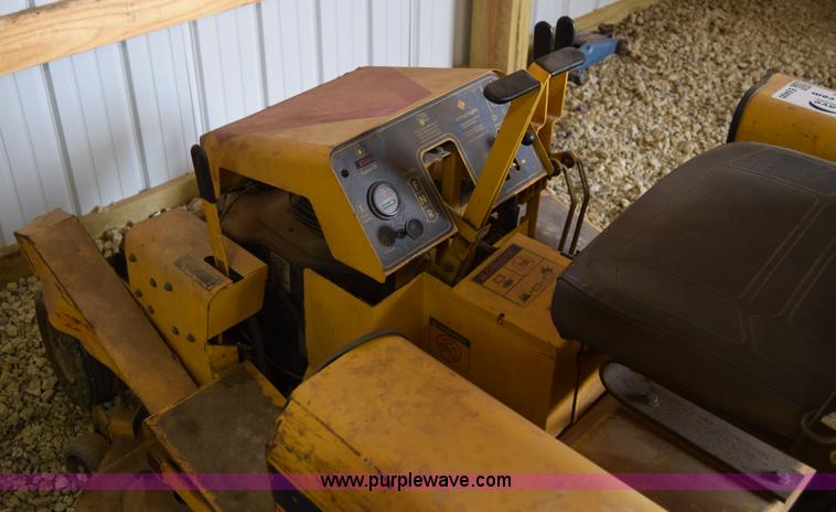 image for item E6400 Hustler 251K lawn mower