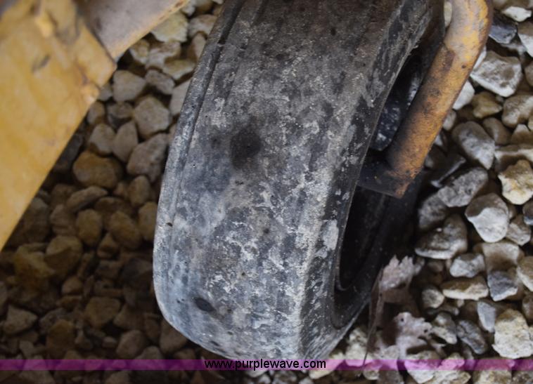 image for item E6400 Hustler 251K lawn mower