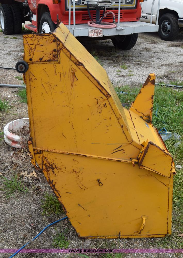 image for item E6400 Hustler 251K lawn mower