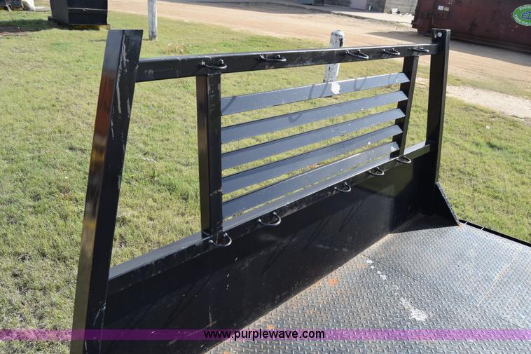 image for item E6402 11' x 8' flatbed