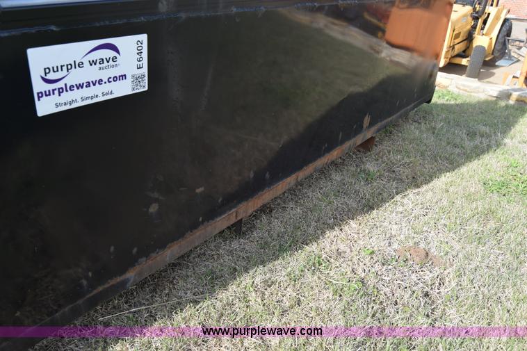 image for item E6402 11' x 8' flatbed