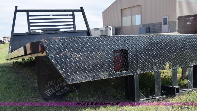 image for item E6402 11' x 8' flatbed