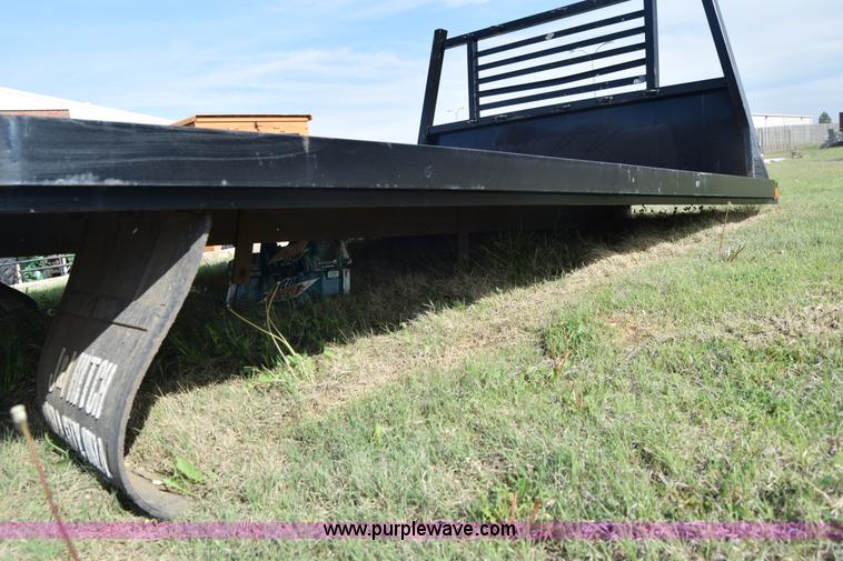 image for item E6402 11' x 8' flatbed