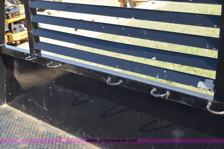 image for item E6402 11' x 8' flatbed