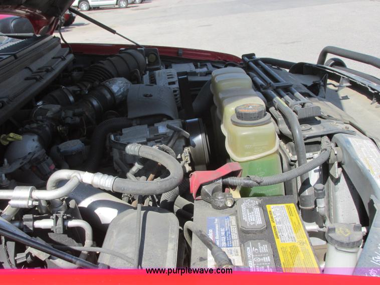 image for item E6419 2001 Ford Excursion SUV