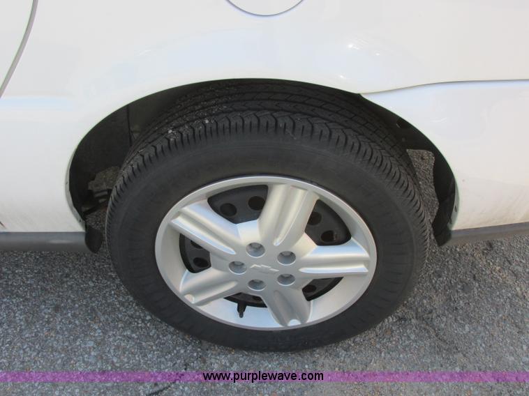 image for item E6420 2005 Chevrolet Uplander van