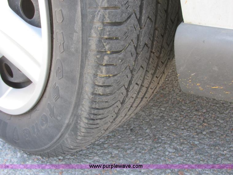 image for item E6420 2005 Chevrolet Uplander van