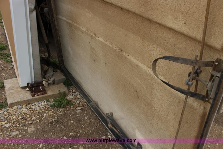 image for item F7679 ARE pickup truck lid