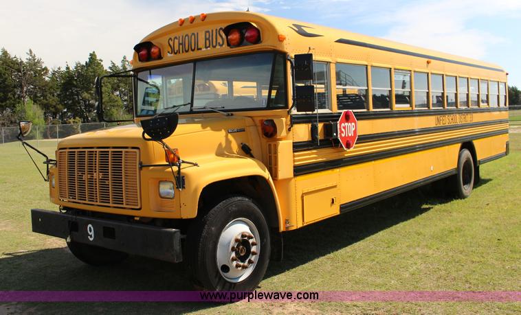 image for item F7681 1999 Chevrolet B7 Blue Bird school bus