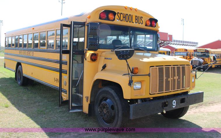 image for item F7681 1999 Chevrolet B7 Blue Bird school bus