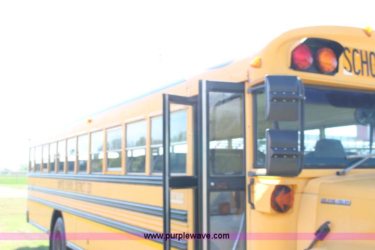 image for item F7681 1999 Chevrolet B7 Blue Bird school bus