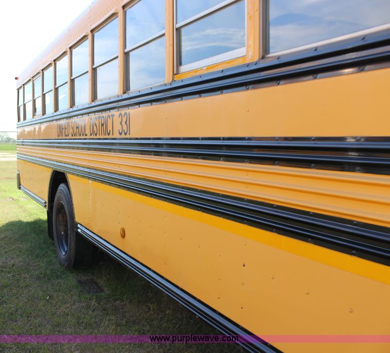 image for item F7681 1999 Chevrolet B7 Blue Bird school bus