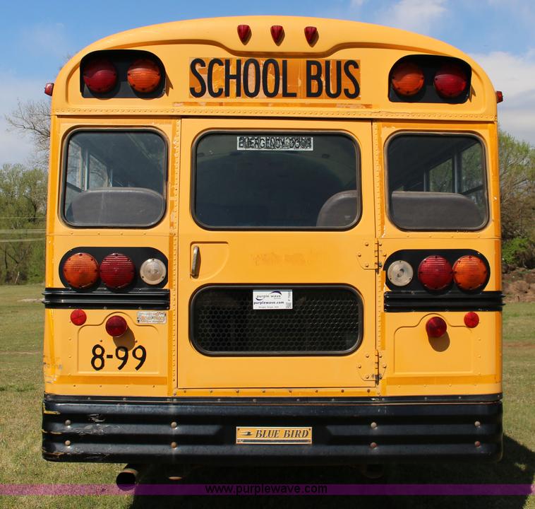 image for item F7682 1999 Chevrolet B7 school bus