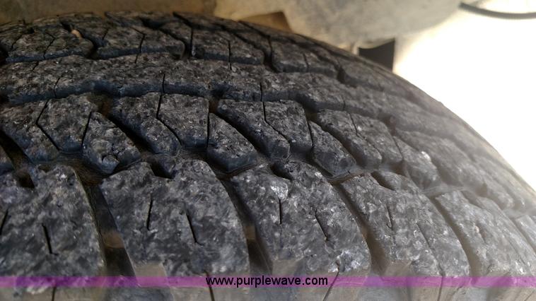 image for item F7745 2000 Ford Ranger XLT SuperCab pickup truck