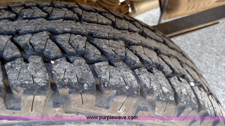 image for item F7745 2000 Ford Ranger XLT SuperCab pickup truck