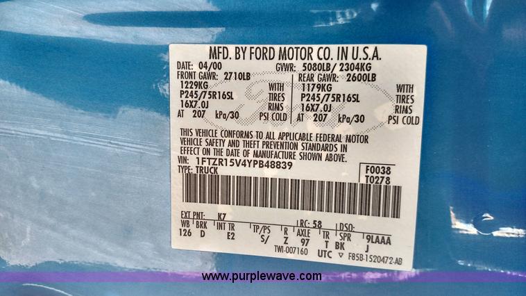 image for item F7745 2000 Ford Ranger XLT SuperCab pickup truck