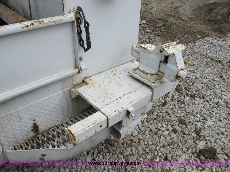 image for item G6529 2001 Ford F350 Super Duty SuperCab pickup truck