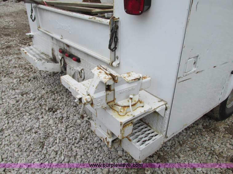 image for item G6529 2001 Ford F350 Super Duty SuperCab pickup truck