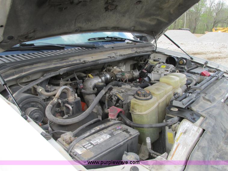 image for item G6529 2001 Ford F350 Super Duty SuperCab pickup truck