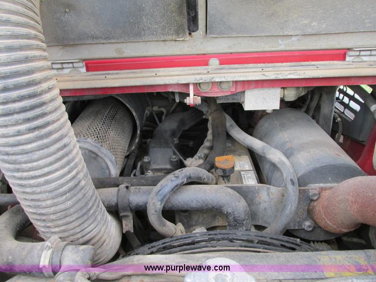 image for item G6532 2004 Takeuchi TL150 skid steer