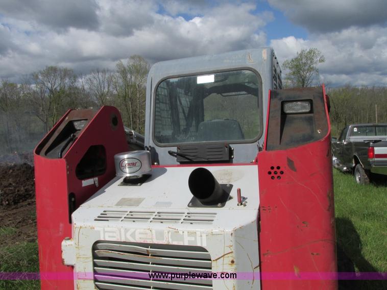 image for item G6532 2004 Takeuchi TL150 skid steer
