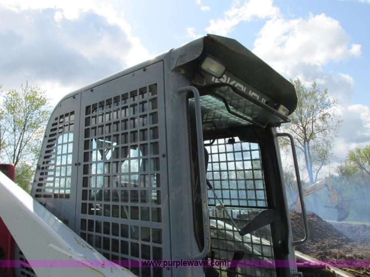 image for item G6532 2004 Takeuchi TL150 skid steer