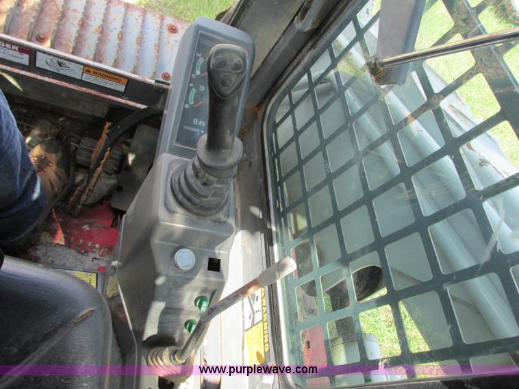 image for item G6532 2004 Takeuchi TL150 skid steer