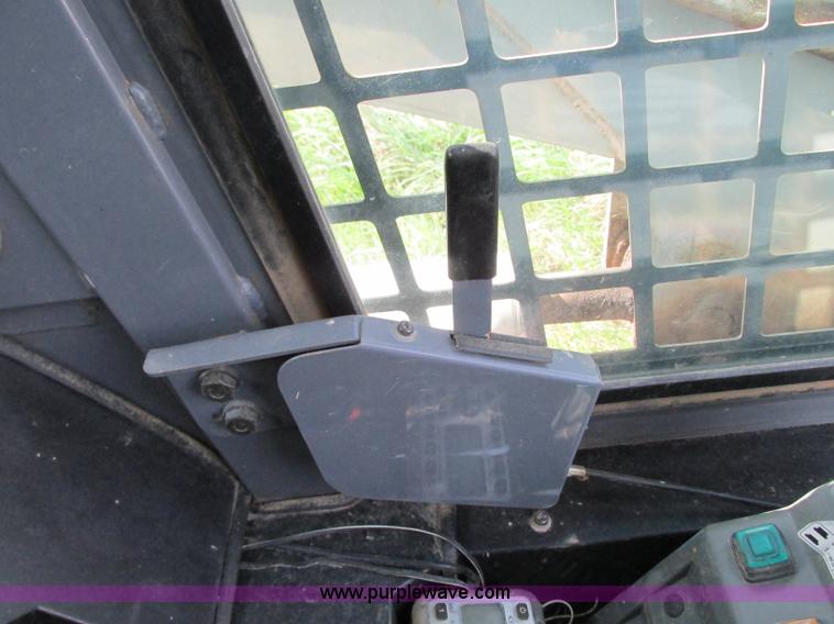 image for item G6532 2004 Takeuchi TL150 skid steer