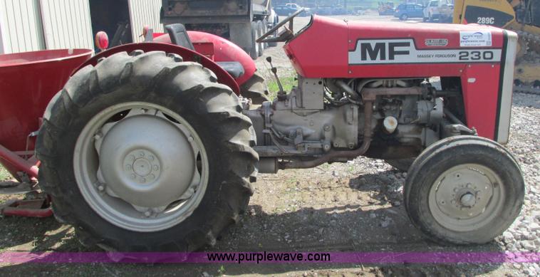 image for item G6534 Massey-Ferguson 230 tractor