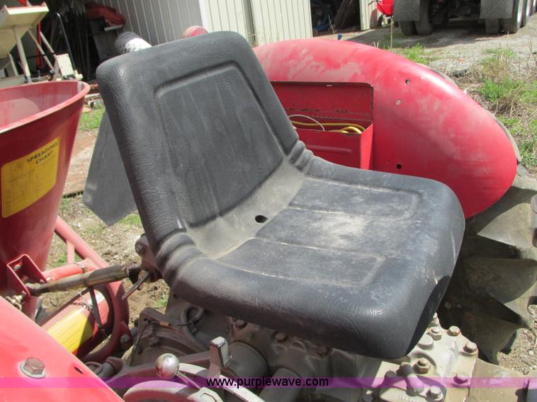 image for item G6534 Massey-Ferguson 230 tractor