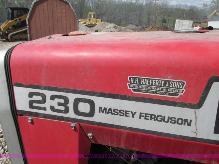 image for item G6534 Massey-Ferguson 230 tractor