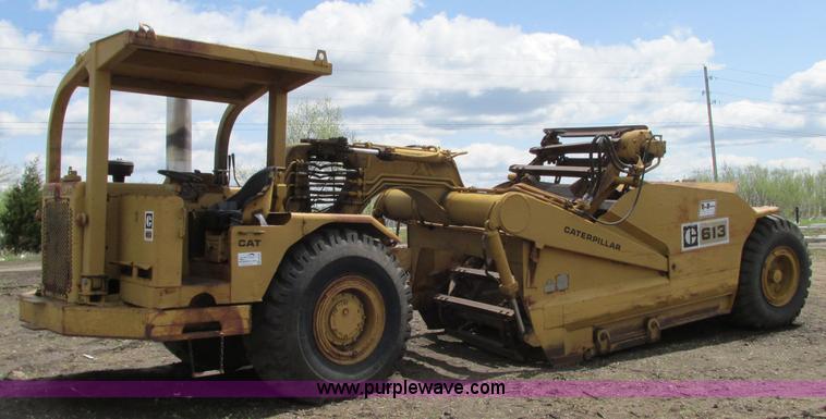 image for item G6536 Caterpillar 613 elevating scraper