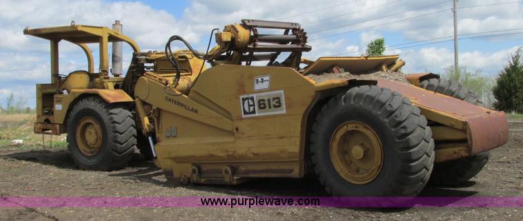 image for item G6536 Caterpillar 613 elevating scraper