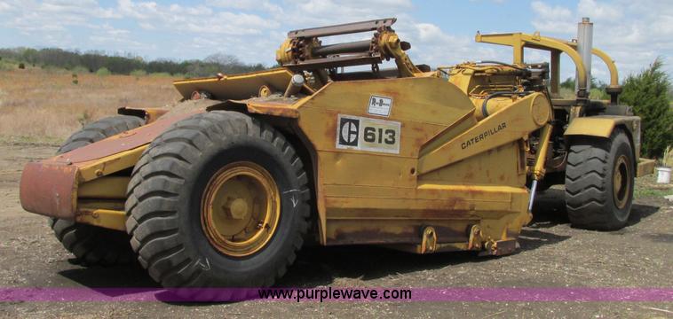 image for item G6536 Caterpillar 613 elevating scraper