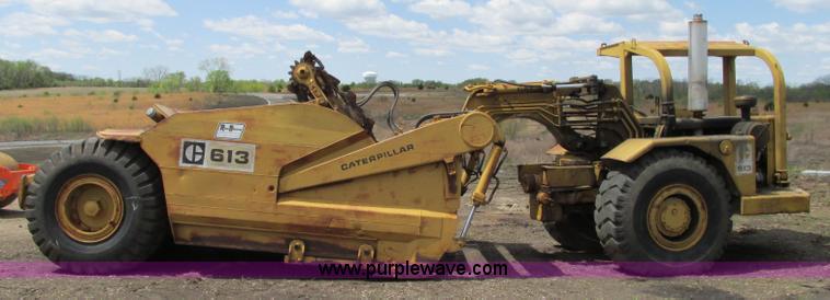 image for item G6536 Caterpillar 613 elevating scraper