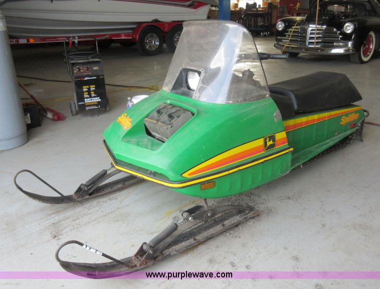 コアラッキーオンラインストアシート John Deere 197882シートカバーSpit Deere 197882 cover