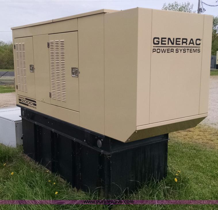 image for item G6617 Generac 2000 Series generator