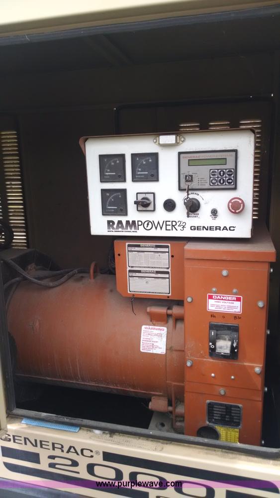 image for item G6617 Generac 2000 Series generator