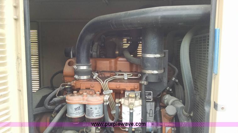 image for item G6617 Generac 2000 Series generator