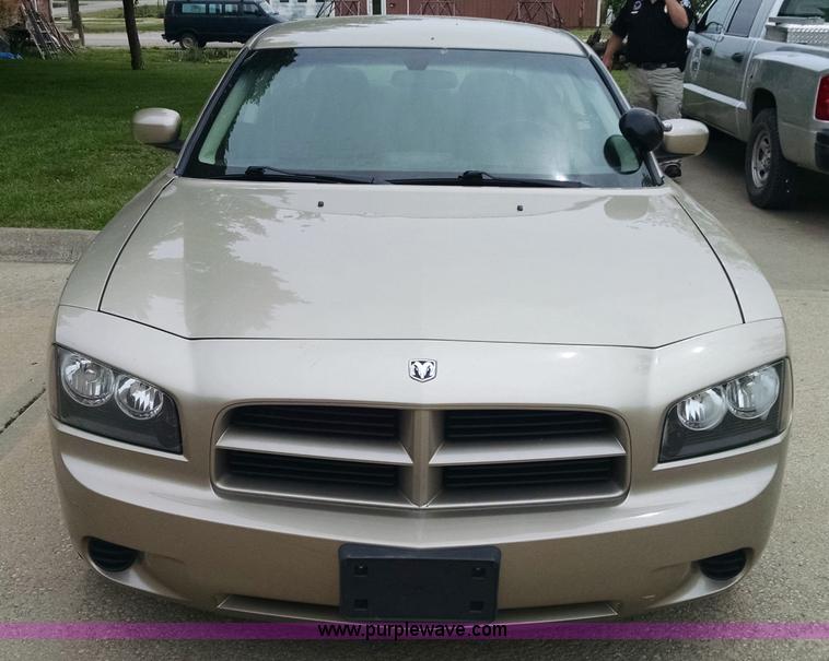 image for item G6619 2009 Dodge Charger SE
