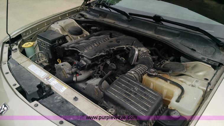 image for item G6619 2009 Dodge Charger SE