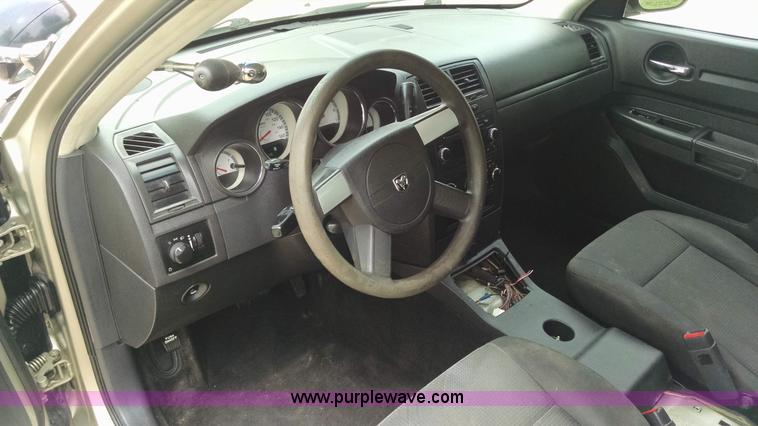 image for item G6619 2009 Dodge Charger SE