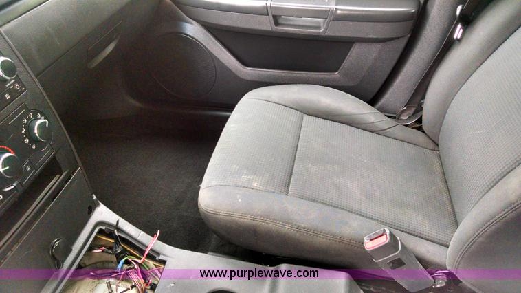 image for item G6619 2009 Dodge Charger SE