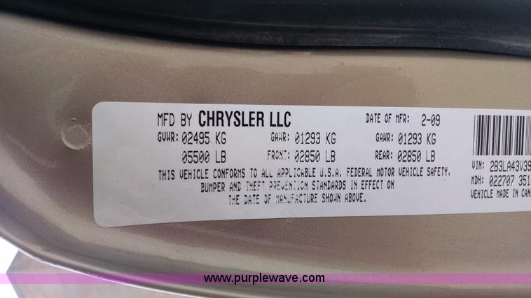 image for item G6619 2009 Dodge Charger SE