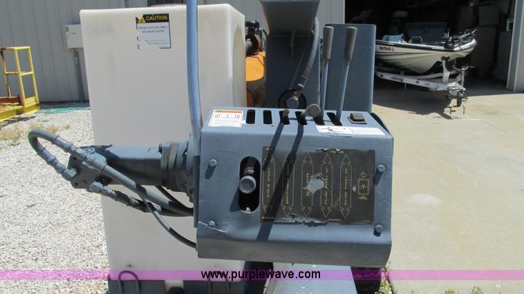 image for item G9289 Case 400TX directional drill