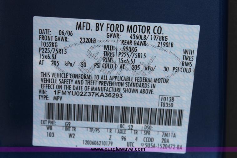 image for item H1533 2007 Ford Escape SUV