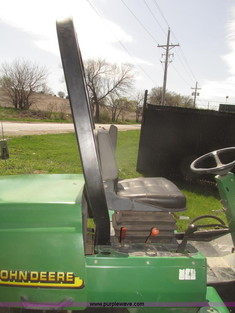 image for item H4658 John Deere 3235B commercial mower