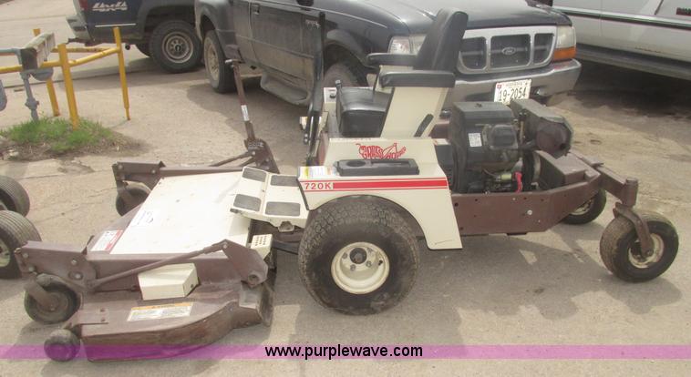 image for item H4670 Grasshopper 720K commercial mower
