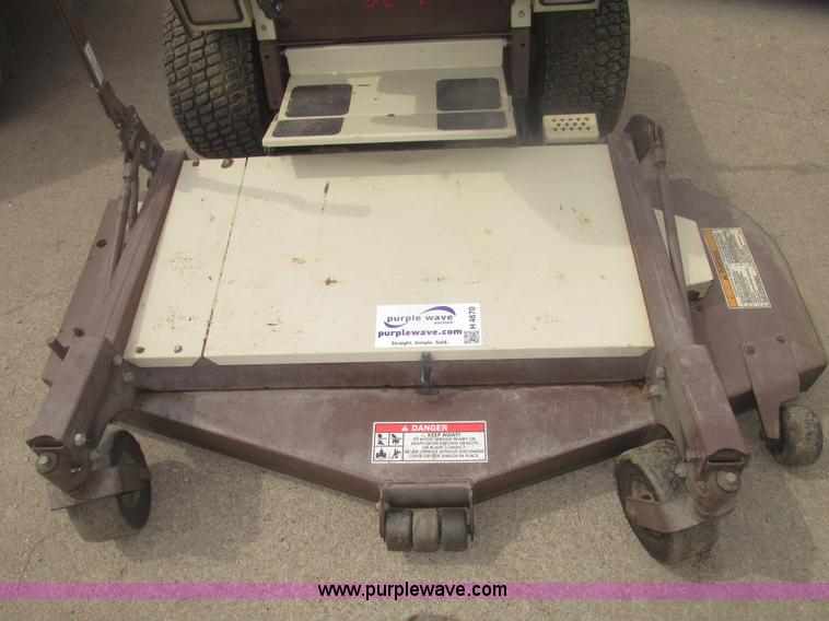 image for item H4670 Grasshopper 720K commercial mower