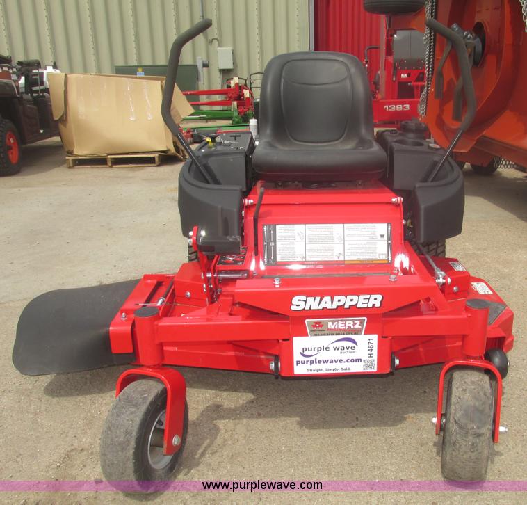 image for item H4671 2013 Snapper 400Z lawn mower
